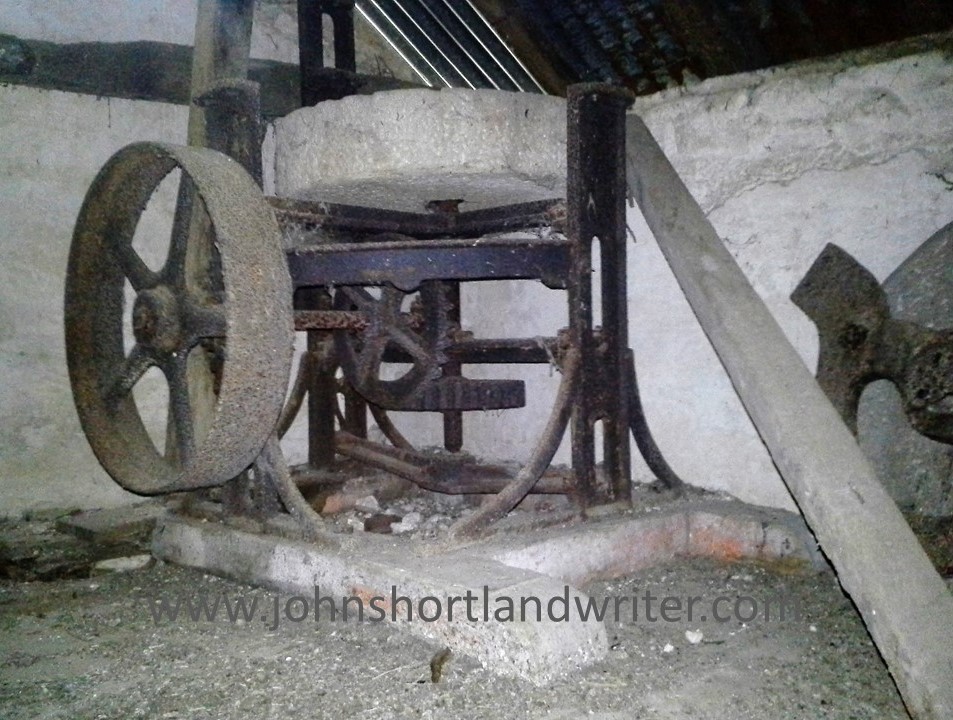 Dornford Old Pump House (16) watermark
