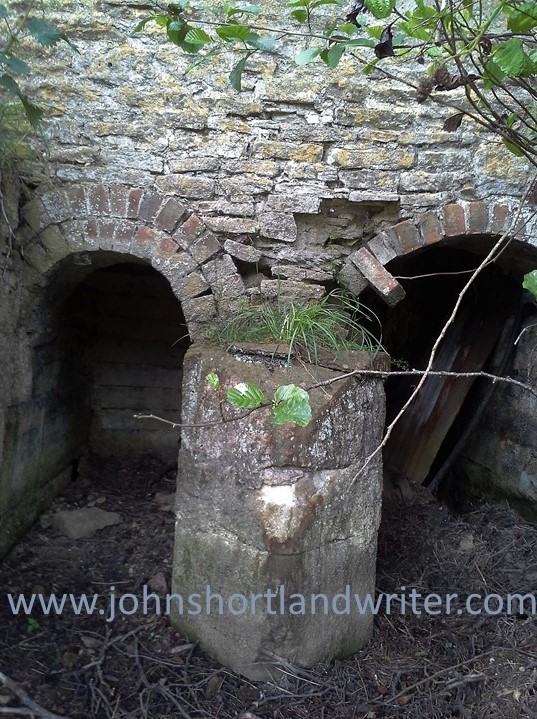 Dornford Old Pump House (20) watermark