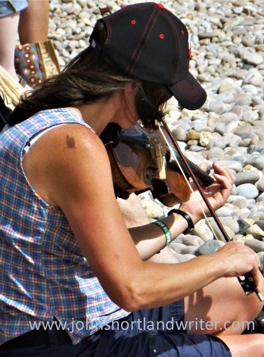 Sidmouth Folk Week 2014 (5) copyright